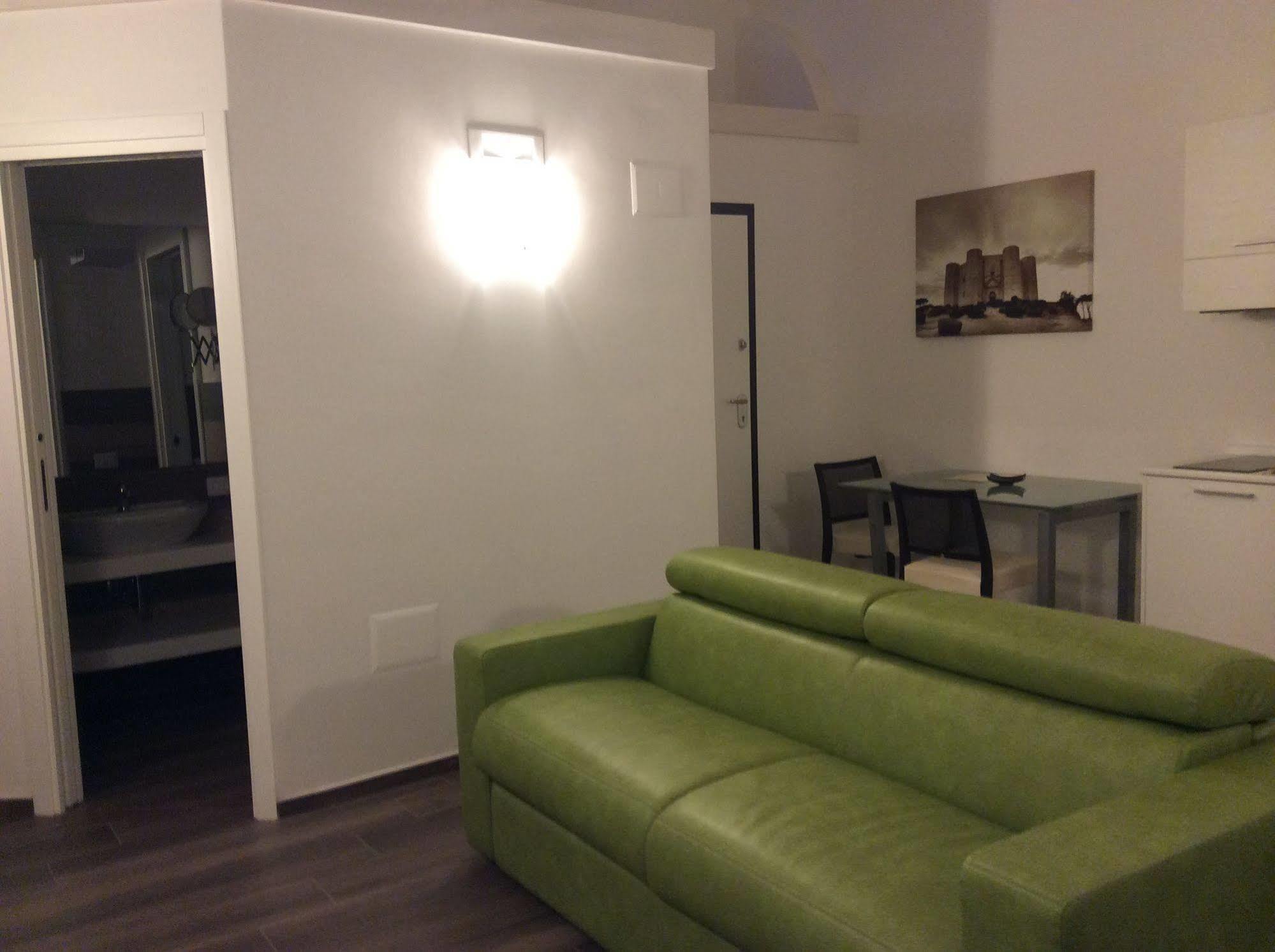 B&B La Dimora Corato Bagian luar foto