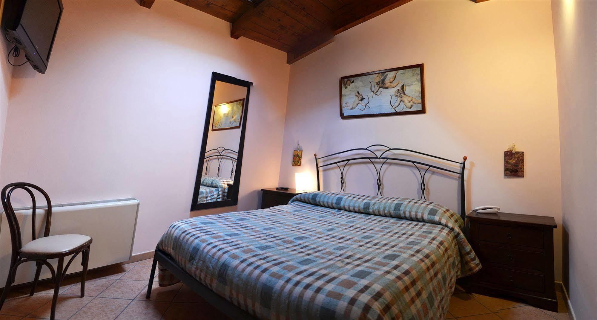 B&B La Dimora Corato Bagian luar foto