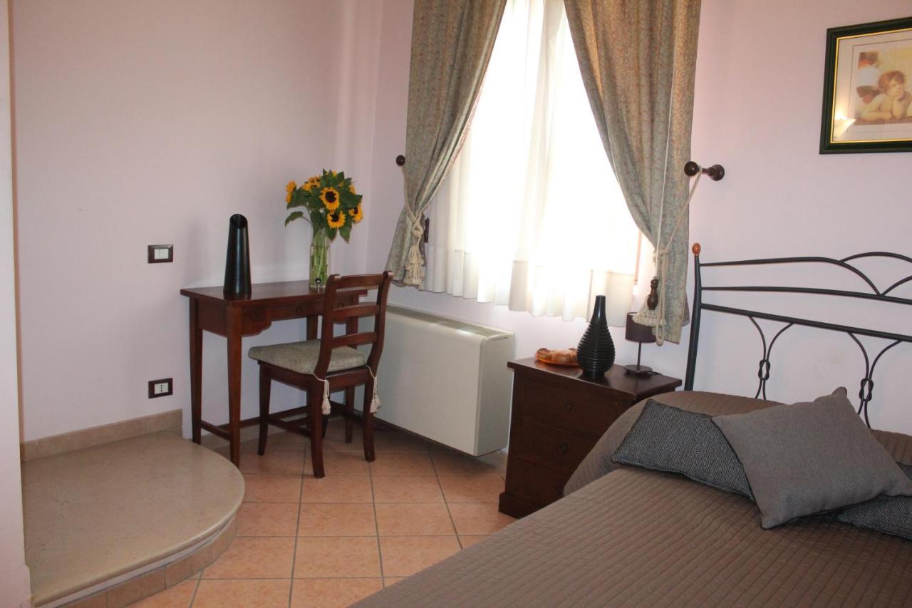 B&B La Dimora Corato Bagian luar foto