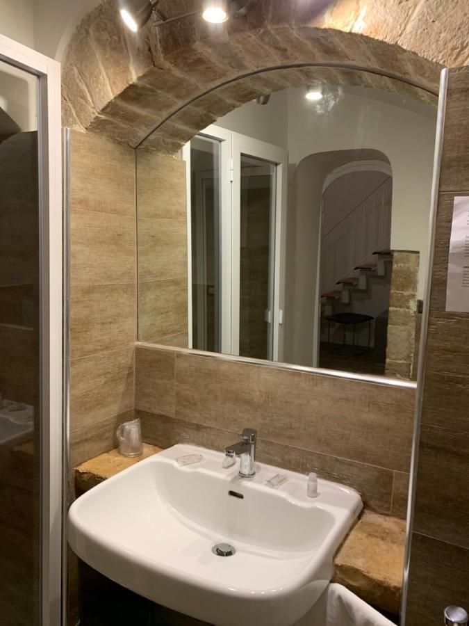 B&B La Dimora Corato Bagian luar foto